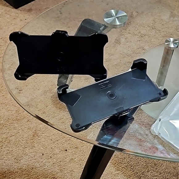 Otter box 2pack Galaxy Note 10 plus belt clips - Picture 1 of 3